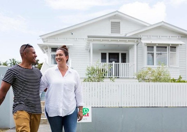 Is Buying a House on Your 2022 Checklist? Here’s Why It is the Right Time to Apply for a Home Loan!