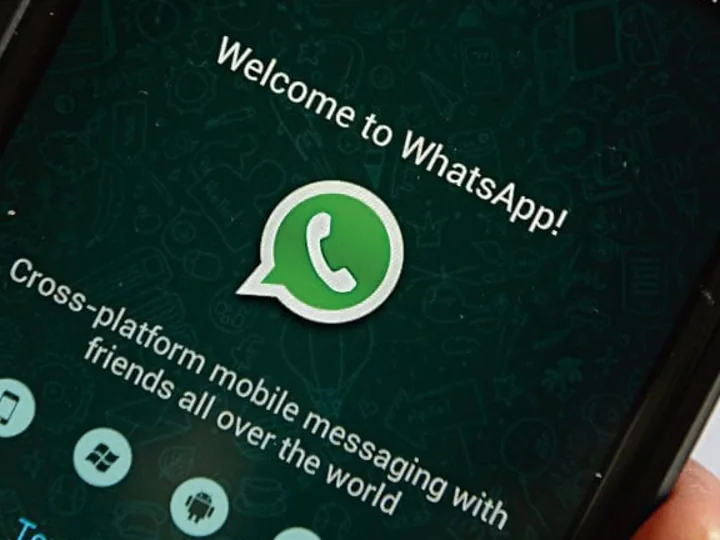 Why Businesses Should Archive WhatsApp Chats?